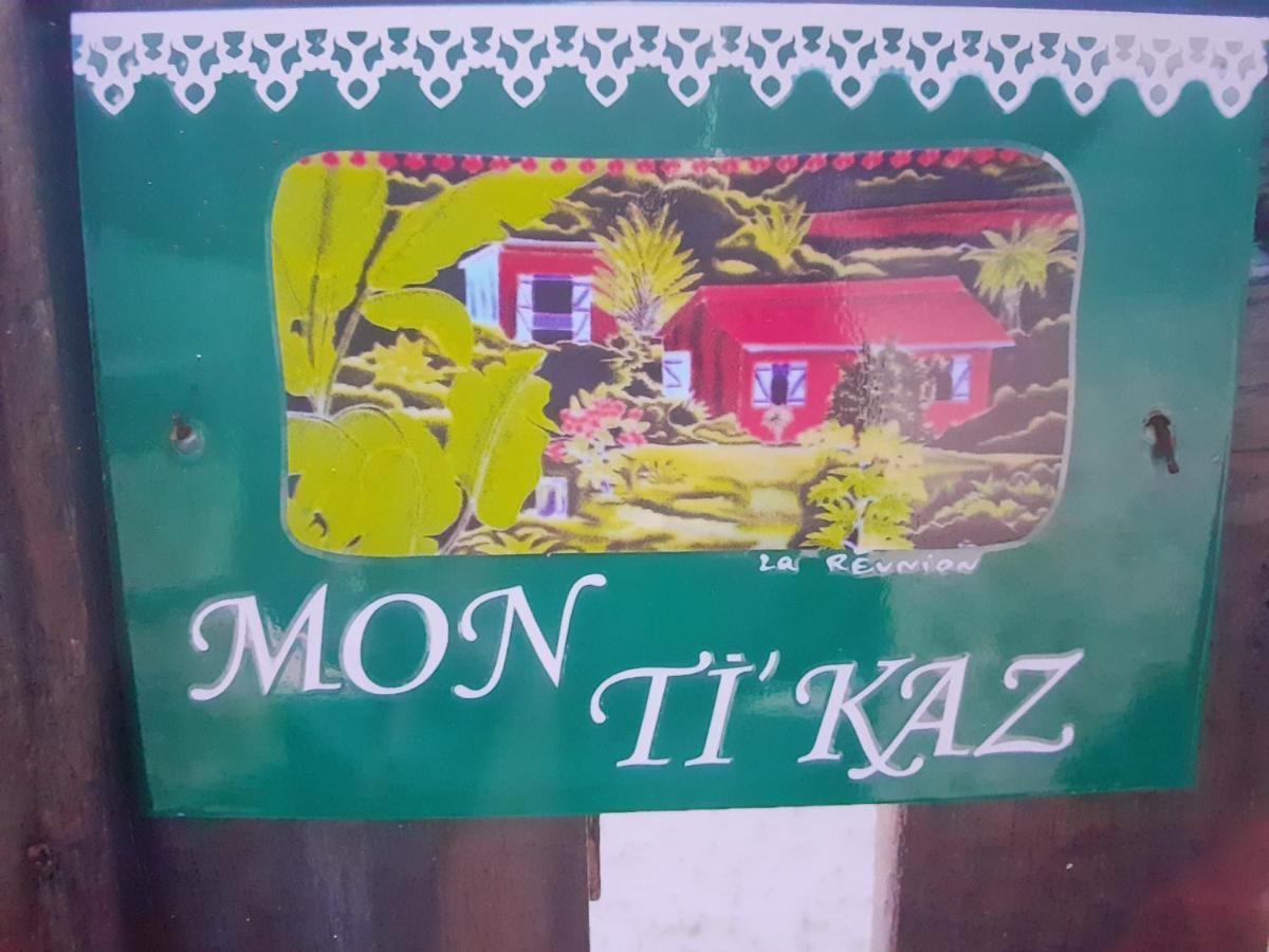 מלון Saint-Seurin-sur-l'Isle Peti Kaz מראה חיצוני תמונה